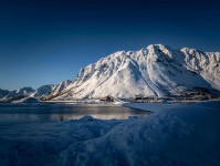 看柚子影视我先做一件小事：围绕镜头是不是只选一面去把轴线起点终点读完整——读完更顺